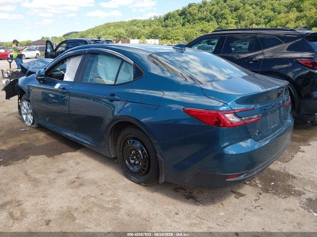2025 TOYOTA CAMRY LE 3