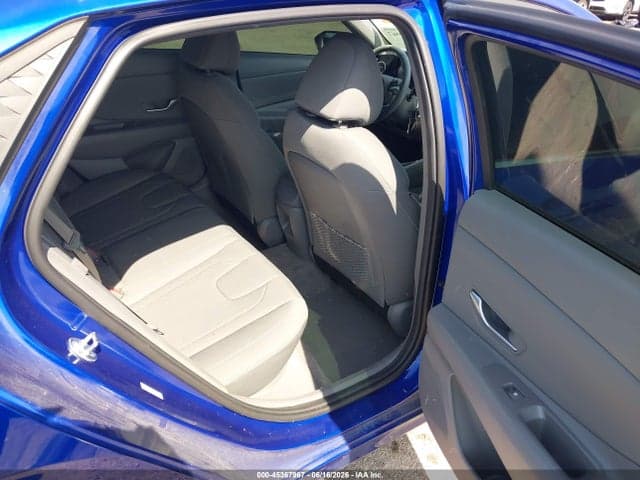 2025 HYUNDAI ELANTRA SEL CONVENIENCE 8