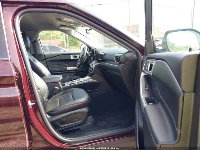 2023 FORD EXPLORER XLT 5