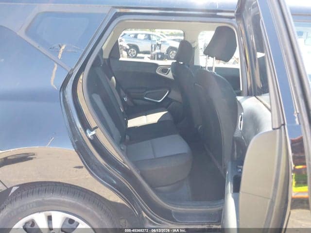 2021 KIA SOUL LX 8