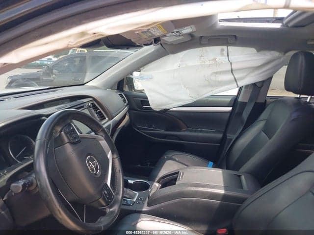 2019 TOYOTA HIGHLANDER XLE 5