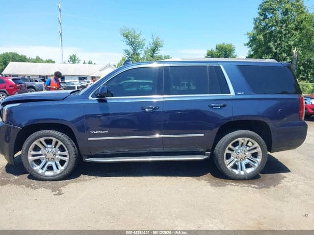 2017 GMC YUKON SLT 14