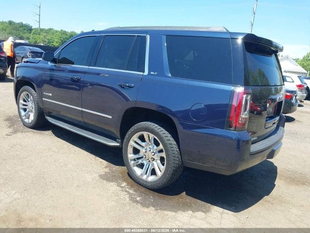 2017 GMC YUKON SLT 3