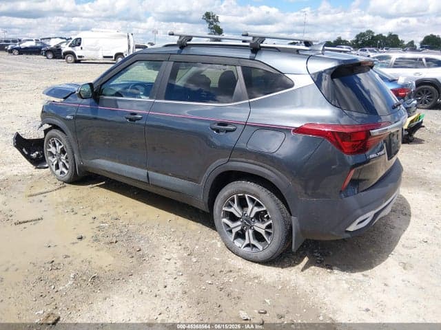 2022 KIA SELTOS EX 3