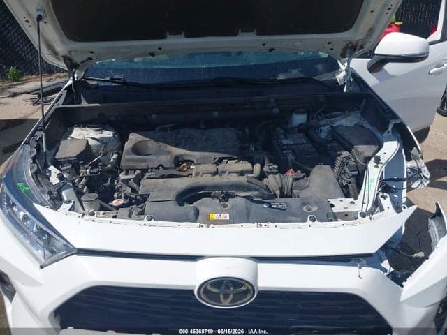 2021 TOYOTA RAV4 XLE 10