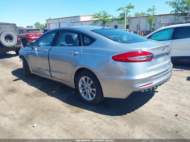2020 FORD FUSION SE 3