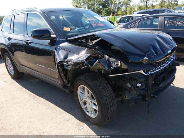 2023 JEEP GRAND CHEROKEE LAREDO X 4X4