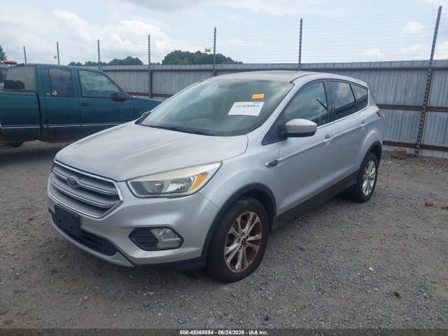 2017 FORD ESCAPE SE 2