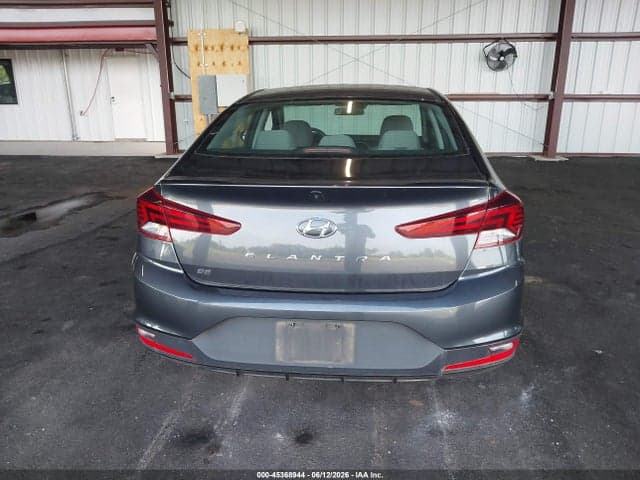 2020 HYUNDAI ELANTRA SE 21