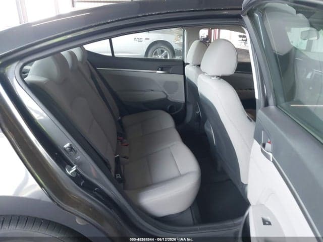 2020 HYUNDAI ELANTRA SE 8