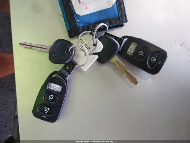 2020 HYUNDAI ELANTRA SE 11