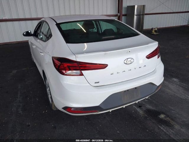 2020 HYUNDAI ELANTRA SE 13