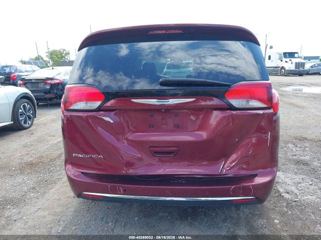 2018 CHRYSLER PACIFICA TOURING L PLUS 16