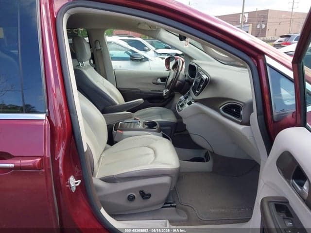 2018 CHRYSLER PACIFICA TOURING L PLUS 5