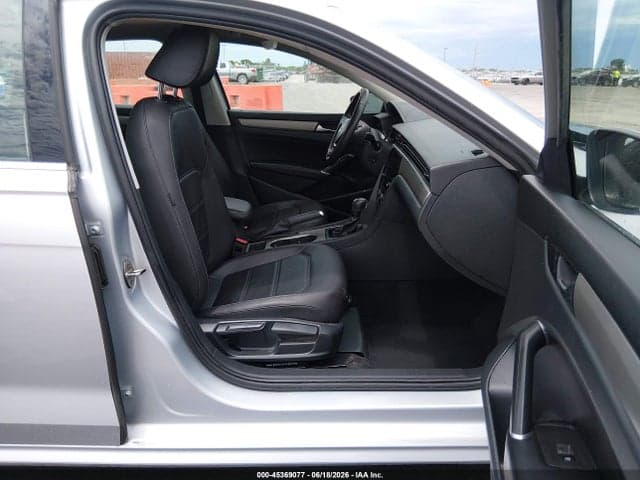 2021 VOLKSWAGEN PASSAT 2.0T SE 5