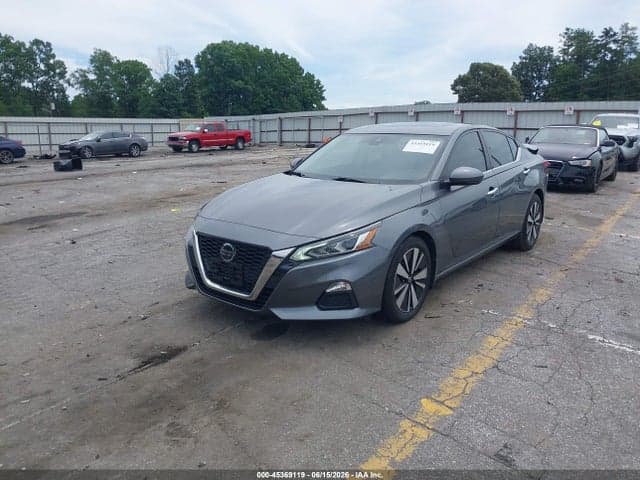 2022 NISSAN ALTIMA SV FWD 2