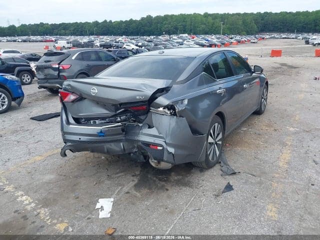 2022 NISSAN ALTIMA SV FWD 4