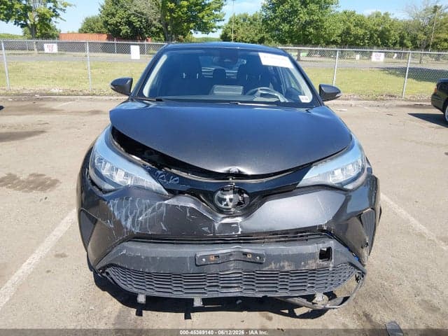 2021 TOYOTA C-HR LE 6
