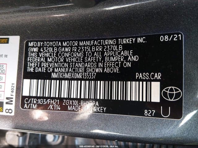 2021 TOYOTA C-HR LE 9