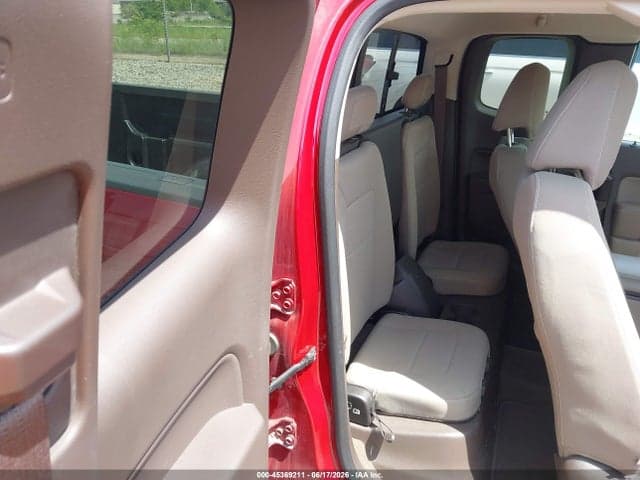 2017 GMC CANYON 4WD SLE 8