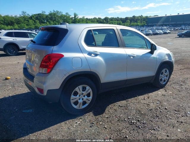 2017 CHEVROLET TRAX LS 4