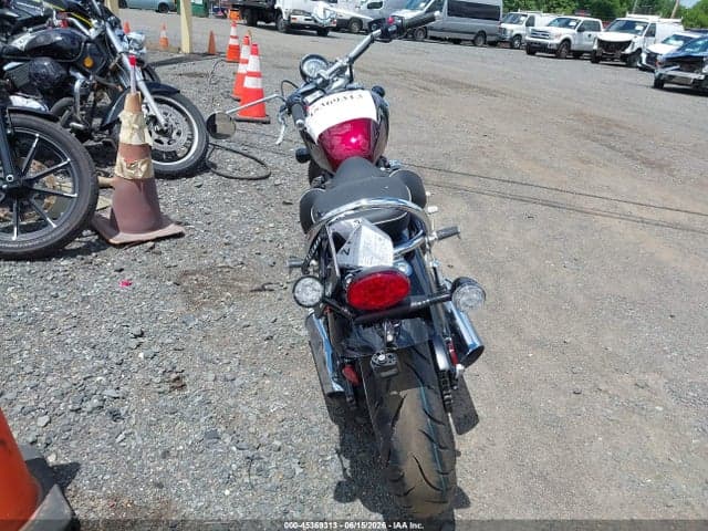 2024 TRIUMPH MOTORCYCLE BONNEVILLE SPEEDMASTER 6
