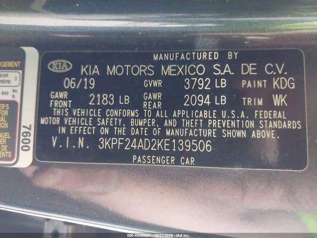2019 KIA FORTE FE 9