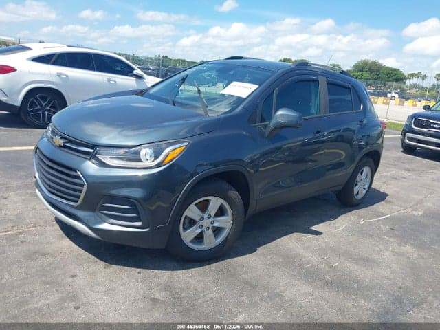 2021 CHEVROLET TRAX AWD LT 2