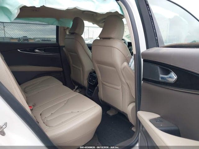 2022 LINCOLN NAUTILUS STANDARD 8