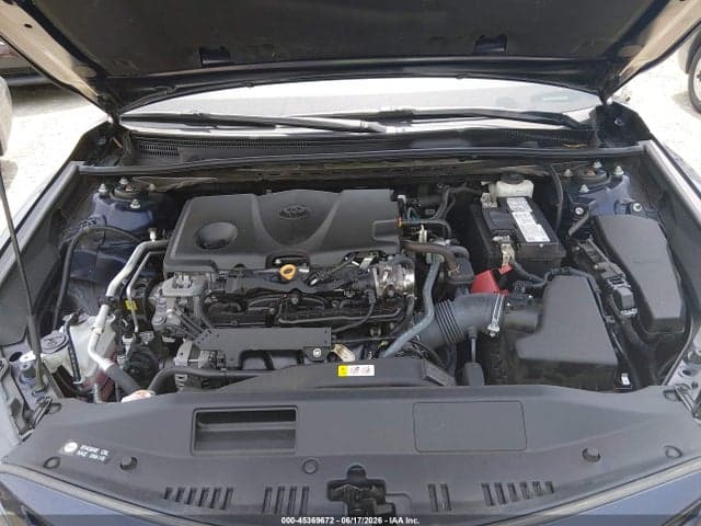 2021 TOYOTA CAMRY SE 10