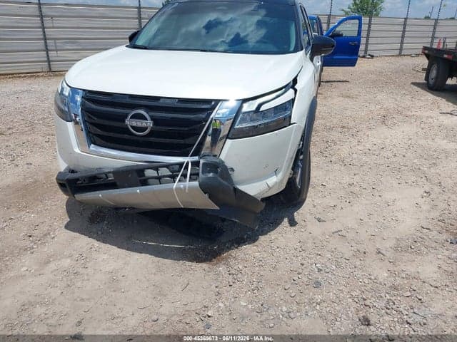2024 NISSAN PATHFINDER SL 4WD 6