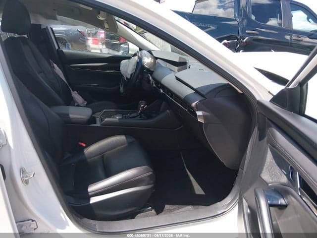 2022 MAZDA MAZDA3 PREMIUM 5