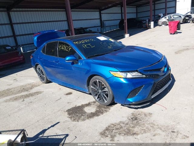 2020 TOYOTA CAMRY XSE - 1