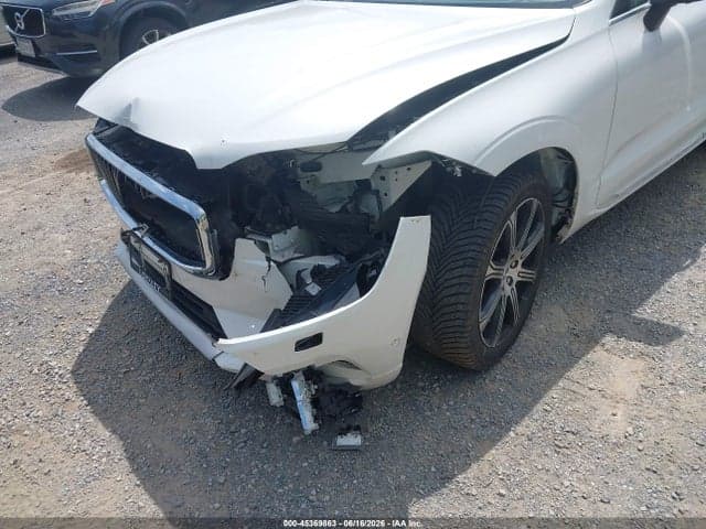 2018 VOLVO XC60 T6 6