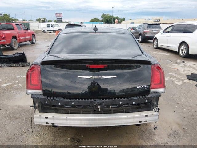 2020 CHRYSLER 300 300S 16