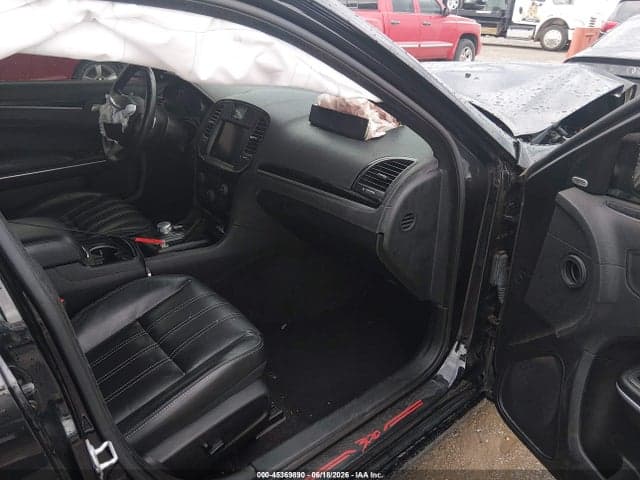 2020 CHRYSLER 300 300S 5
