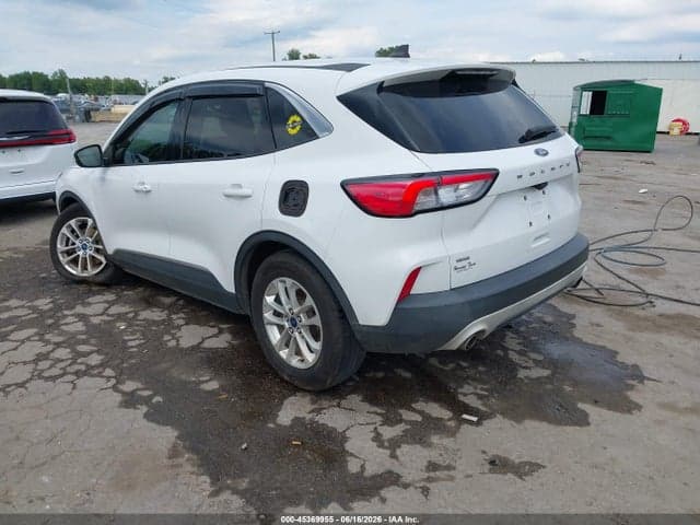 2021 FORD ESCAPE SE 3