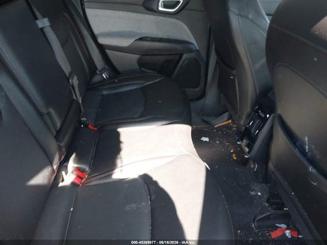 2022 JEEP COMPASS LATITUDE LUX 4X4 8