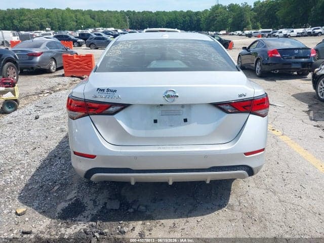 2021 NISSAN SENTRA SV XTRONIC CVT 16