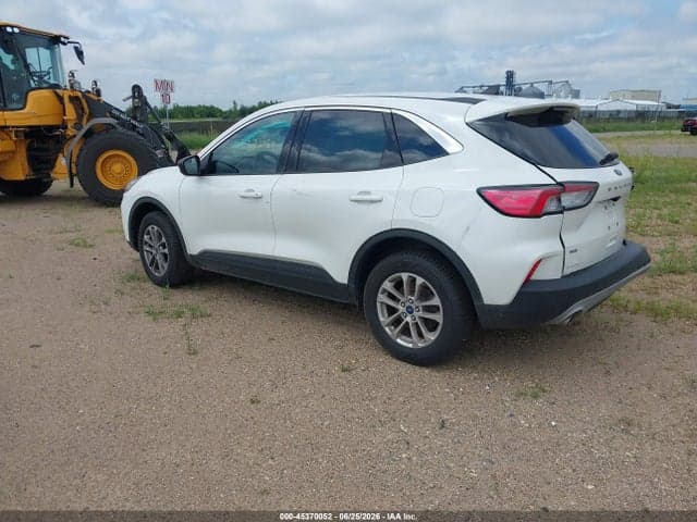 2022 FORD ESCAPE SE 3