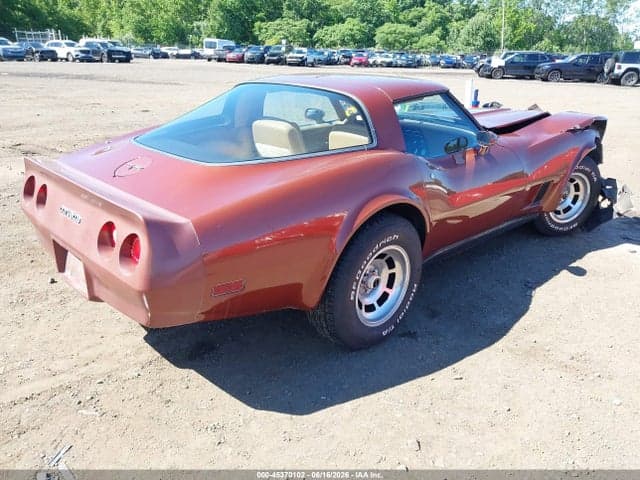 1981 CHEVROLET CORVETTE 4