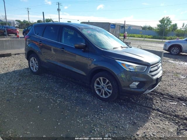 2019 FORD ESCAPE SE 1