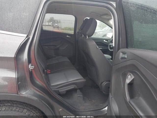 2019 FORD ESCAPE SE 8