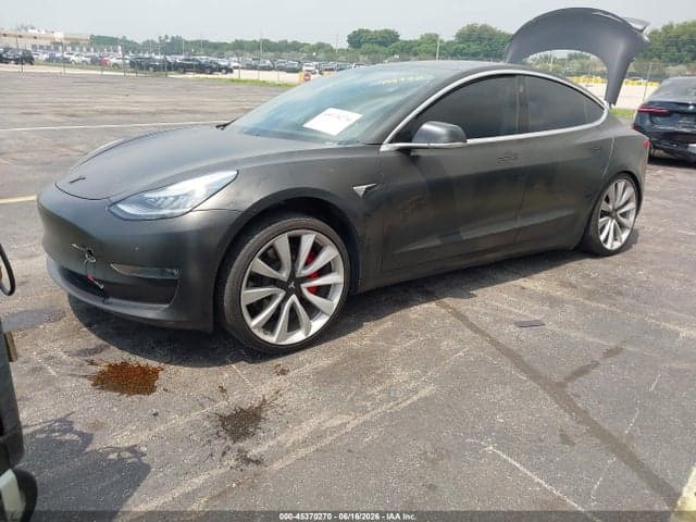 2018 TESLA MODEL 3 LONG RANGE/PERFORMANCE 2