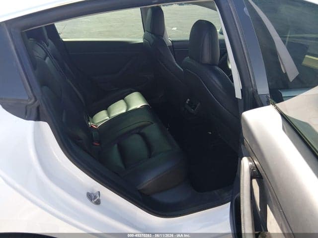 2020 TESLA MODEL 3 8