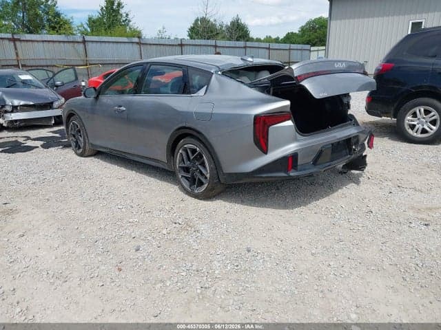 2025 KIA K4 GT-LINE 3