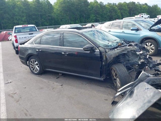 2018 VOLKSWAGEN PASSAT 2.0T SE