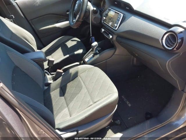 2019 NISSAN KICKS SV 5