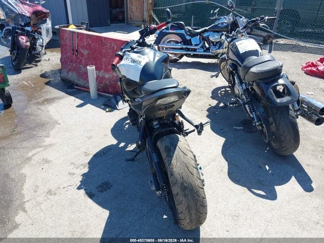 2022 SUZUKI GSX-S750 M/Z 6