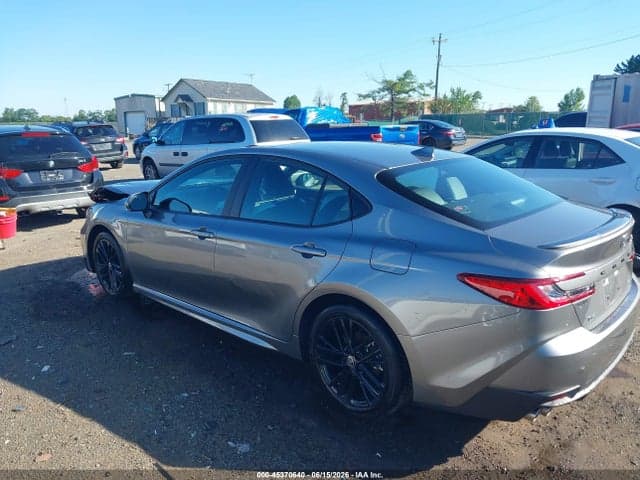 2025 TOYOTA CAMRY SE 3